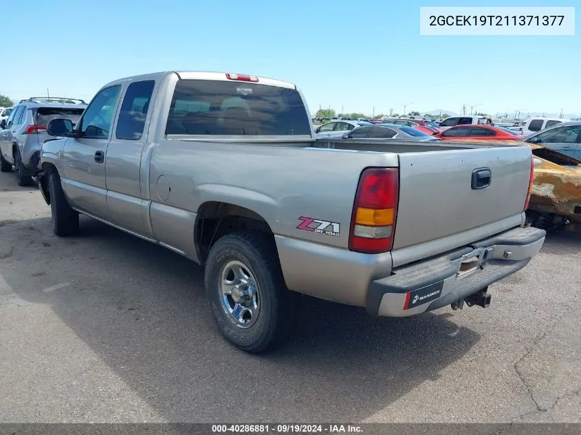 2001 Chevrolet Silverado 1500 Ls VIN: 2GCEK19T211371377 Lot: 40286881