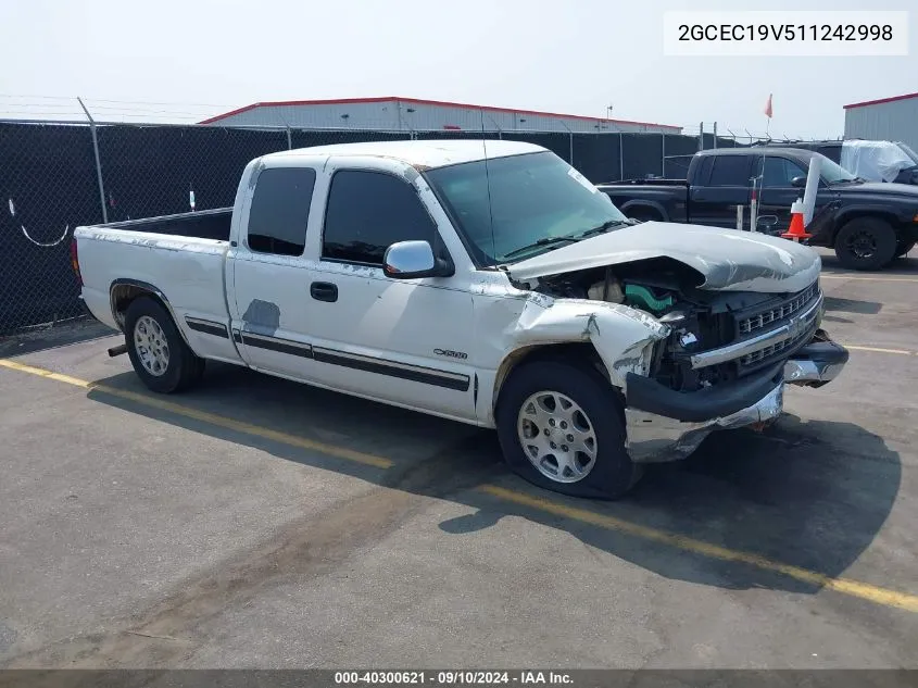 2001 Chevrolet Silverado 1500 Ls VIN: 2GCEC19V511242998 Lot: 40300621