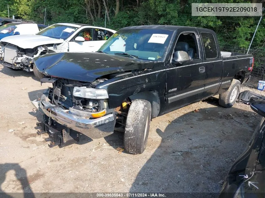 1GCEK19T92E209018 2002 Chevrolet Silverado 1500 Lt