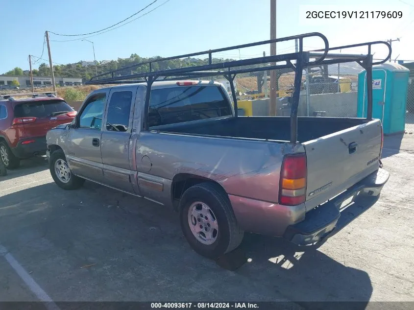 2002 Chevrolet Silverado 1500 Ls VIN: 2GCEC19V121179609 Lot: 40093617