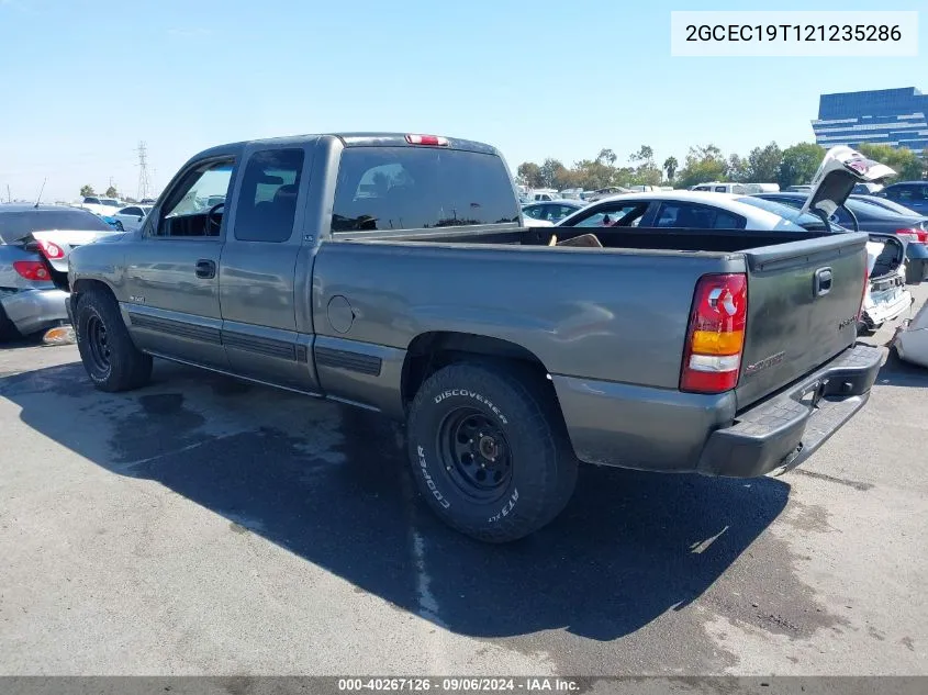 2GCEC19T121235286 2002 Chevrolet Silverado 1500 Ls