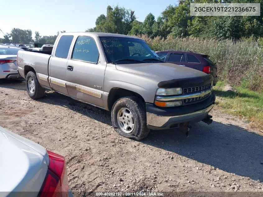 2GCEK19T221236675 2002 Chevrolet Silverado 1500 Ls