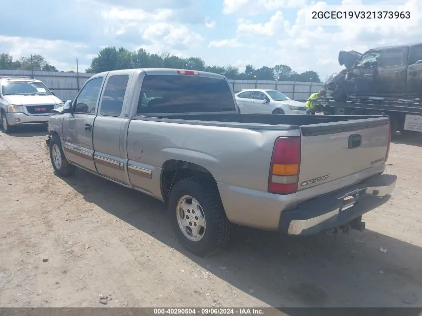 2002 Chevrolet Silverado 1500 Ls VIN: 2GCEC19V321373963 Lot: 40290504