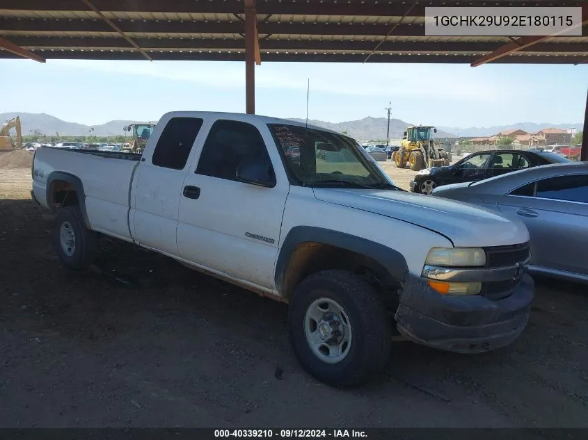 2002 Chevrolet Silverado K2500 Heavy Duty VIN: 1GCHK29U92E180115 Lot: 40339210