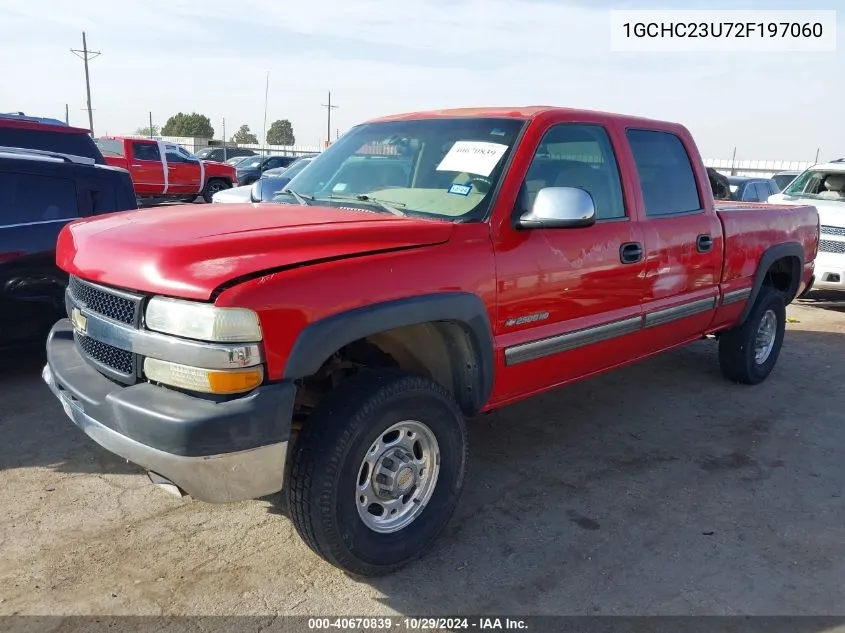 2002 Chevrolet Silverado 2500Hd Ls VIN: 1GCHC23U72F197060 Lot: 40670839