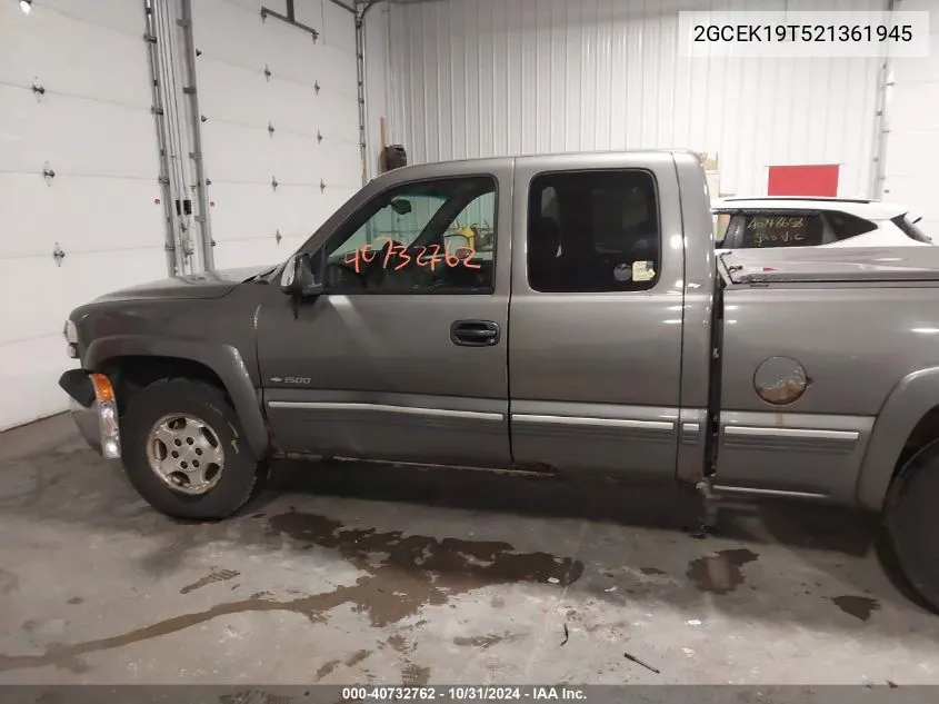 2GCEK19T521361945 2002 Chevrolet Silverado 1500 Ls