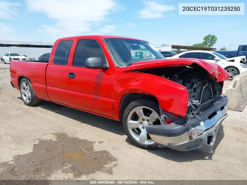 2003 Chevrolet Silverado 1500 Ls VIN: 2GCEC19T031235250 Lot: 39435040