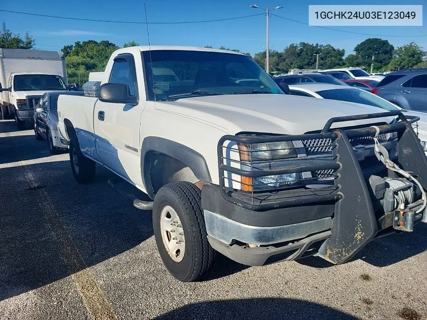 2003 Chevrolet Silverado 2500Hd Work Truck VIN: 1GCHK24U03E123049 Lot: 40555258