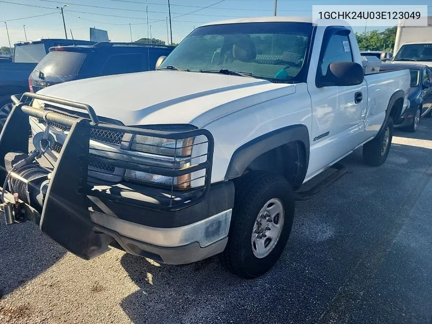 2003 Chevrolet Silverado 2500Hd Work Truck VIN: 1GCHK24U03E123049 Lot: 40555258