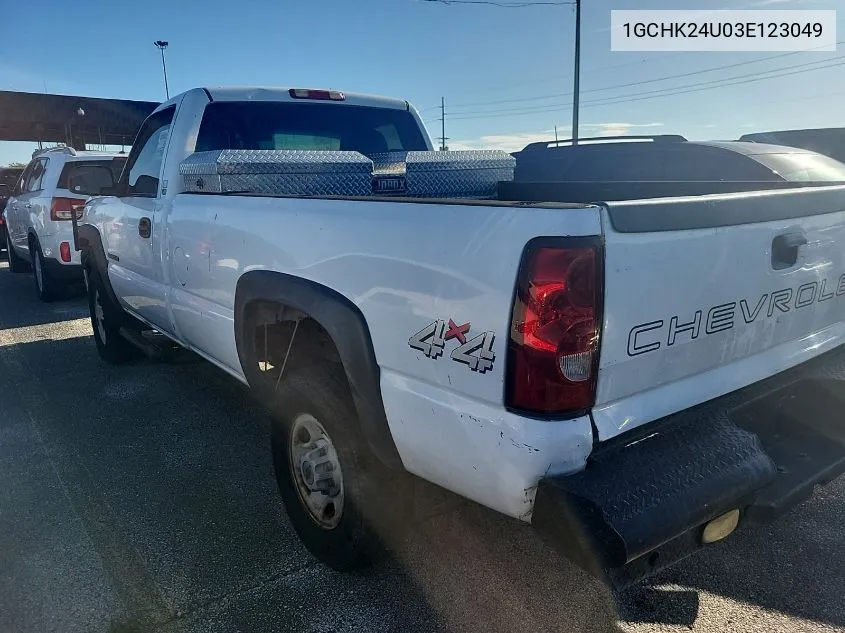 2003 Chevrolet Silverado 2500Hd Work Truck VIN: 1GCHK24U03E123049 Lot: 40555258