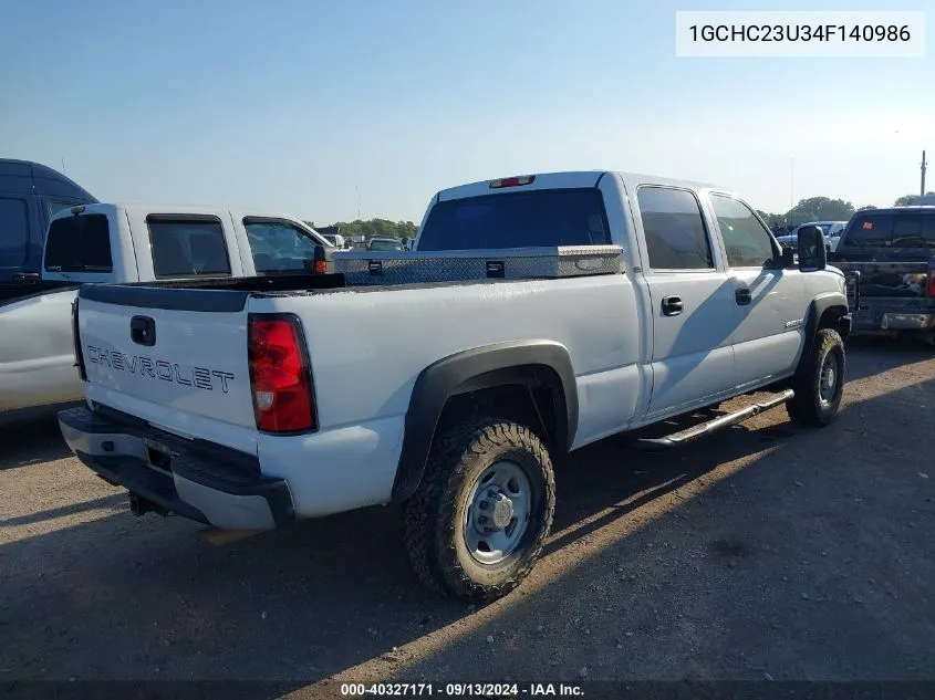 2004 Chevrolet Silverado 2500Hd Work Truck VIN: 1GCHC23U34F140986 Lot: 40327171