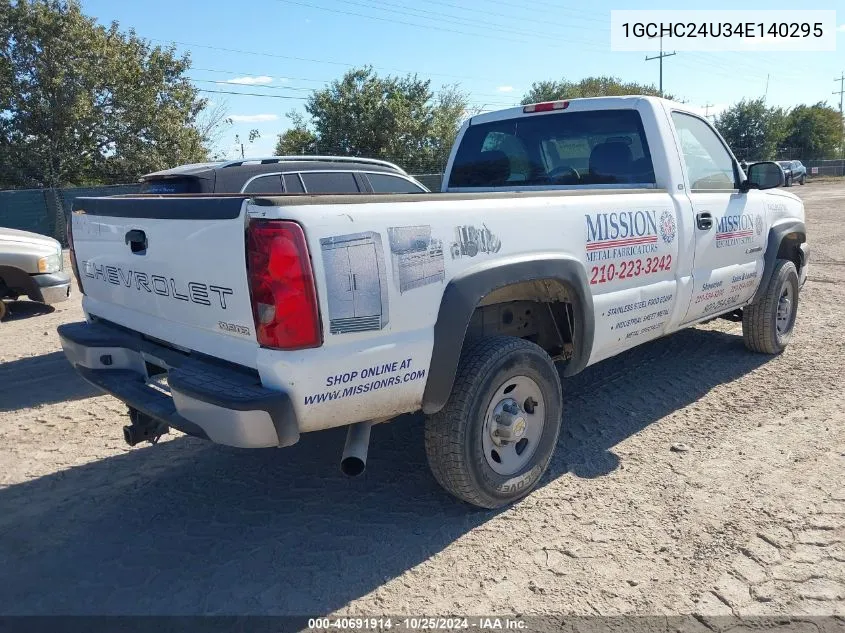 2004 Chevrolet Silverado 2500Hd Work Truck VIN: 1GCHC24U34E140295 Lot: 40691914