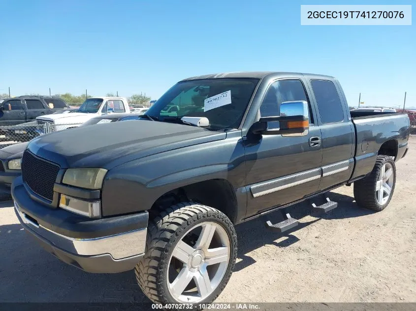 2004 Chevrolet Silverado 1500 Ls VIN: 2GCEC19T741270076 Lot: 40702732