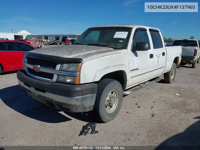 2004 Chevrolet Silverado K2500 Heavy Duty VIN: 1GCHK23UX4F137960 Lot: 40799123