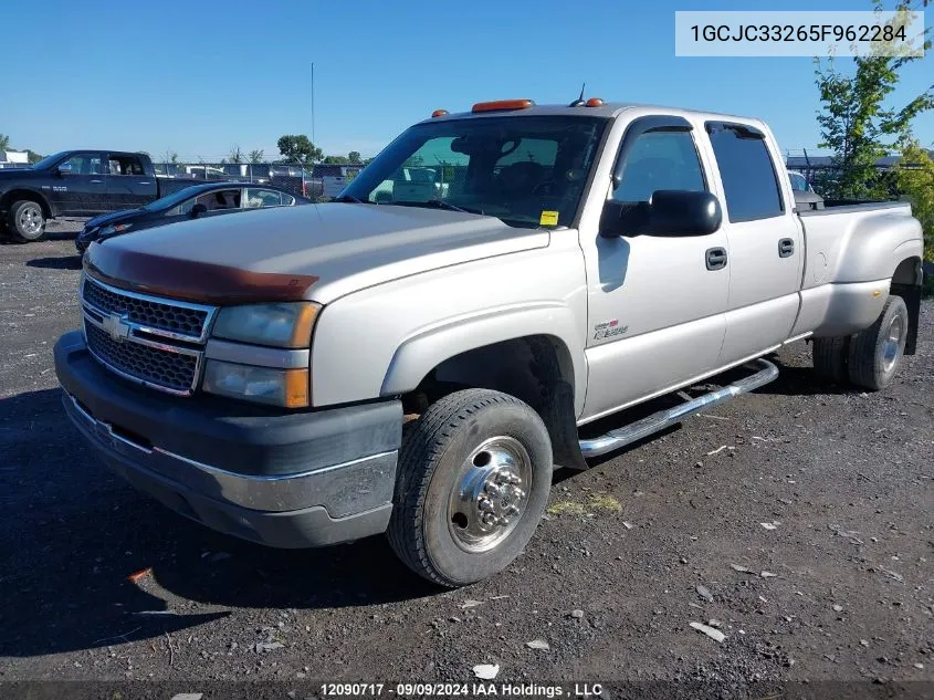 2005 Chevrolet Silverado 3500 VIN: 1GCJC33265F962284 Lot: 12090717