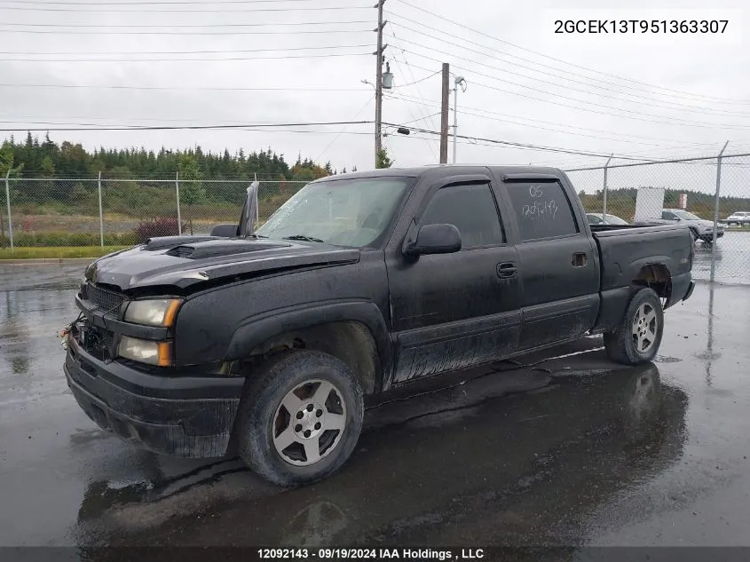 2005 Chevrolet Silverado 1500 VIN: 2GCEK13T951363307 Lot: 12092143