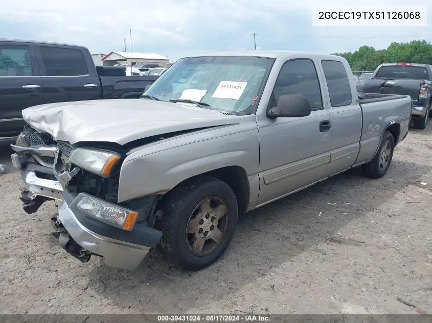 2GCEC19TX51126068 2005 Chevrolet Silverado 1500 Ls