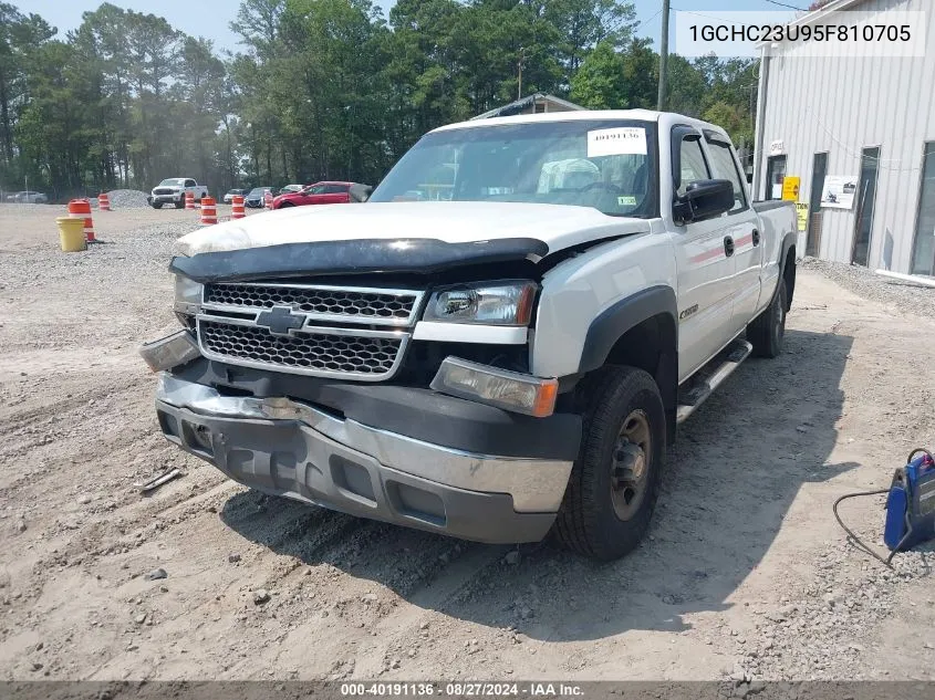 2005 Chevrolet Silverado 2500Hd Work Truck VIN: 1GCHC23U95F810705 Lot: 40191136