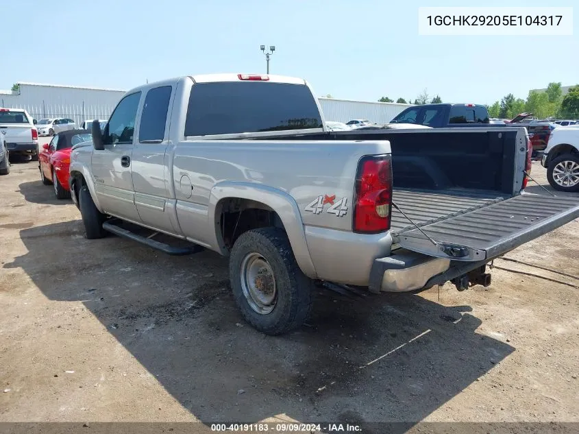 2005 Chevrolet Silverado 2500Hd Ls VIN: 1GCHK29205E104317 Lot: 40191183