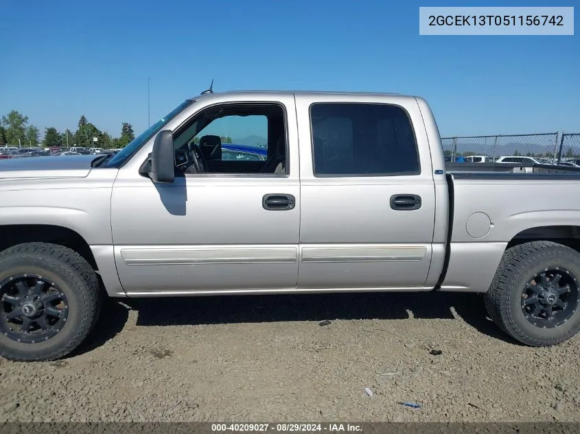 2005 Chevrolet Silverado 1500 Ls VIN: 2GCEK13T051156742 Lot: 40209027