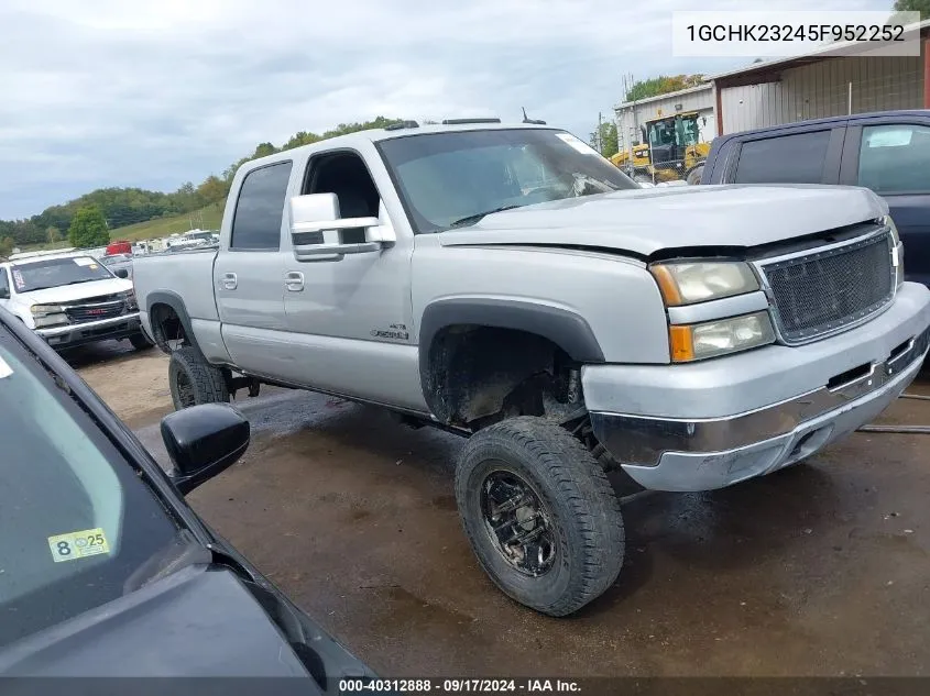 2005 Chevrolet Silverado 2500Hd Lt VIN: 1GCHK23245F952252 Lot: 40312888