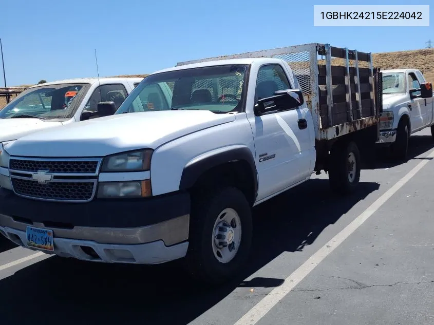 2005 Chevrolet Silverado K2500 Heavy Duty VIN: 1GBHK24215E224042 Lot: 40348490