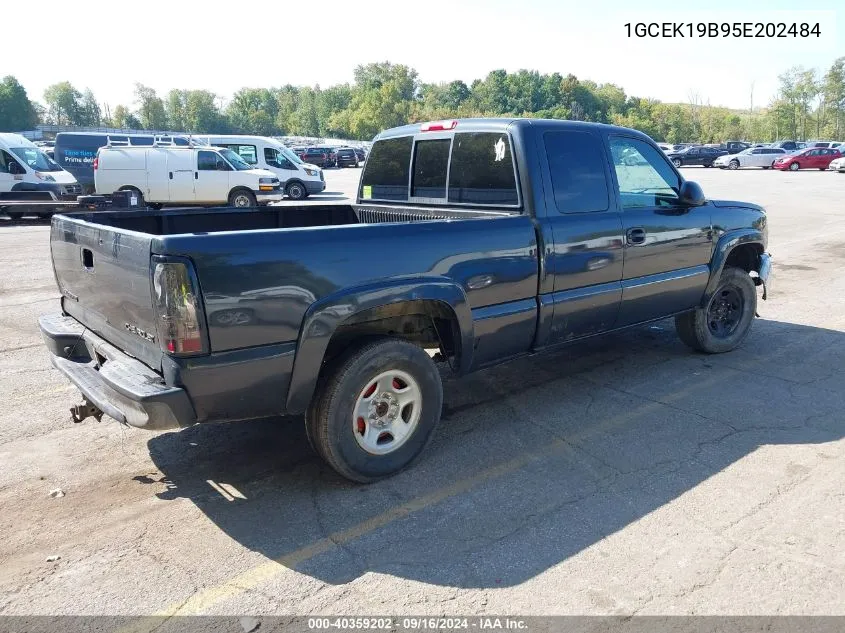 1GCEK19B95E202484 2005 Chevrolet Silverado 1500 Lt