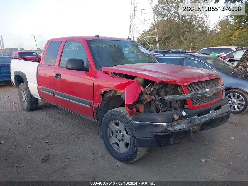 2005 Chevrolet Silverado K1500 VIN: 2GCEK19B551376098 Lot: 40367613