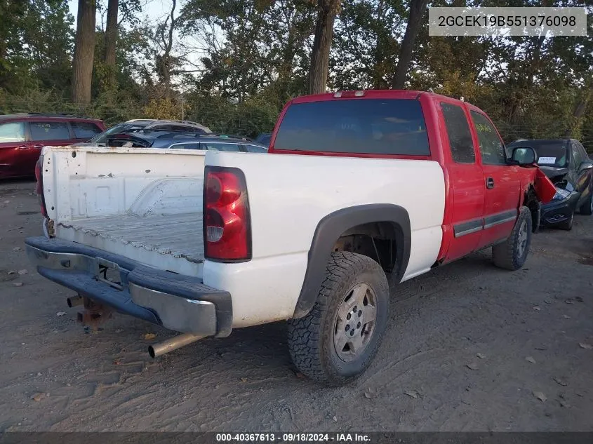 2005 Chevrolet Silverado K1500 VIN: 2GCEK19B551376098 Lot: 40367613