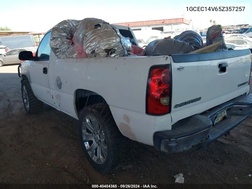 2005 Chevrolet Silverado 1500 Work Truck VIN: 1GCEC14V65Z357257 Lot: 40454365