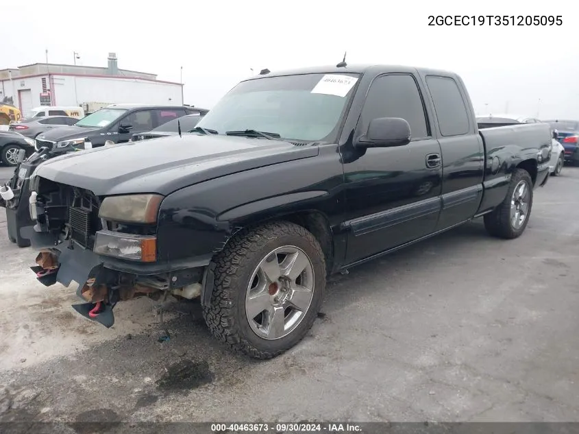 2005 Chevrolet Silverado 1500 Ls VIN: 2GCEC19T351205095 Lot: 40463673