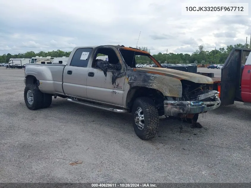 2005 Chevrolet Silverado 3500 K3500 VIN: 1GCJK33205F967712 Lot: 40629611