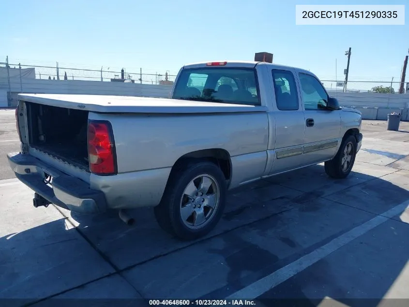 2005 Chevrolet Silverado 1500 Ls VIN: 2GCEC19T451290335 Lot: 40648600