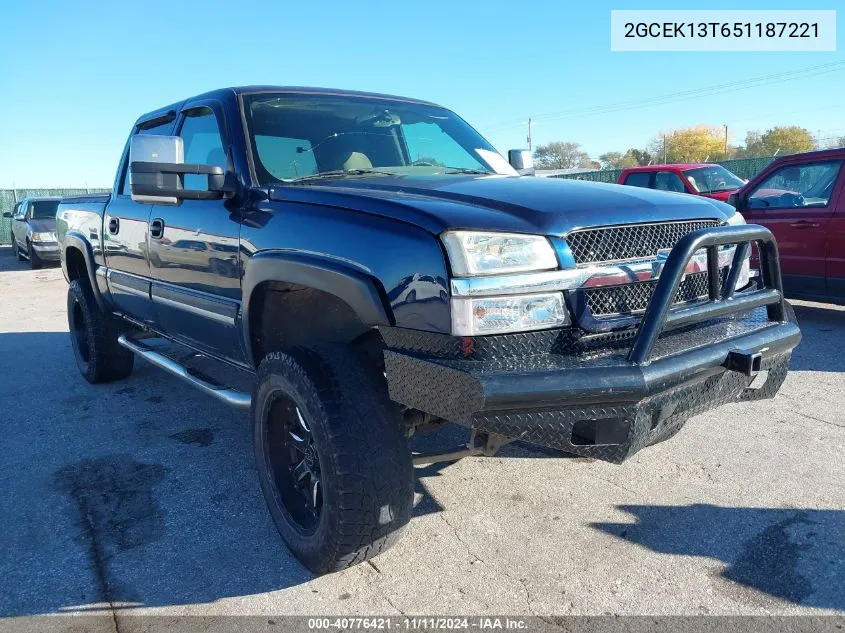 2005 Chevrolet Silverado 1500 Ls VIN: 2GCEK13T651187221 Lot: 40776421