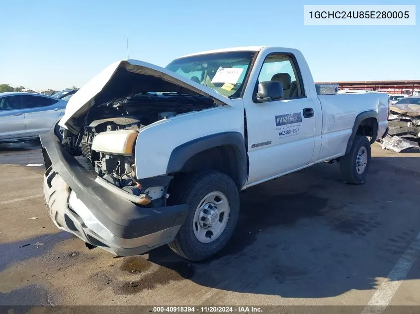 2005 Chevrolet Silverado 2500Hd Work Truck VIN: 1GCHC24U85E280005 Lot: 40918394