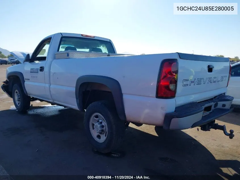 2005 Chevrolet Silverado 2500Hd Work Truck VIN: 1GCHC24U85E280005 Lot: 40918394