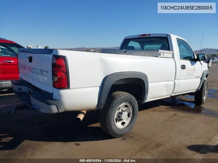 2005 Chevrolet Silverado 2500Hd Work Truck VIN: 1GCHC24U85E280005 Lot: 40918394