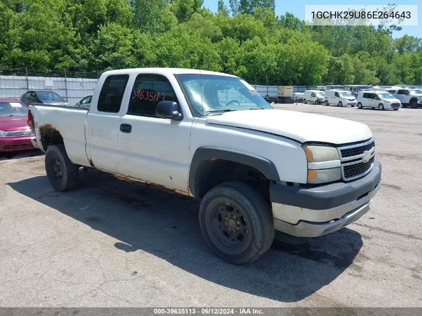 2006 Chevrolet Silverado 2500Hd Work Truck VIN: 1GCHK29U86E264643 Lot: 39635113