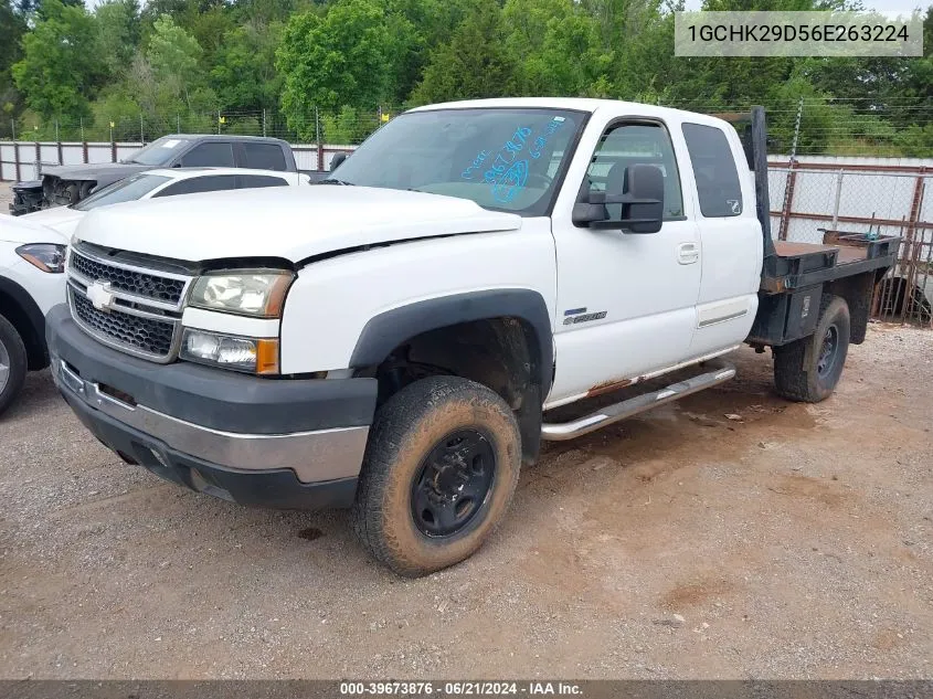 2006 Chevrolet Silverado 2500Hd Work Truck VIN: 1GCHK29D56E263224 Lot: 39673876