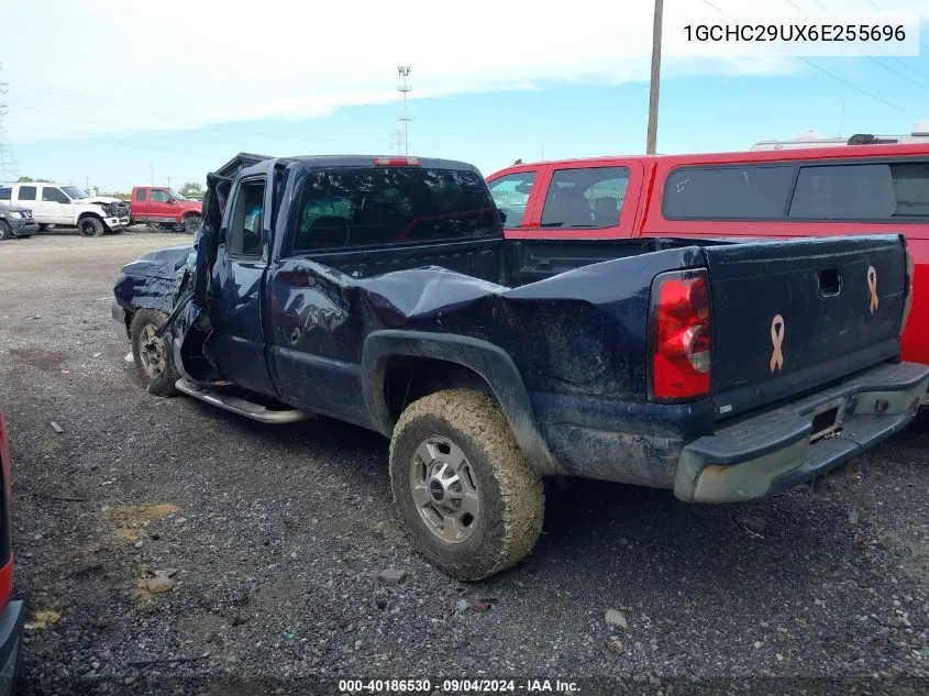 2006 Chevrolet Silverado 2500Hd Work Truck VIN: 1GCHC29UX6E255696 Lot: 40186530