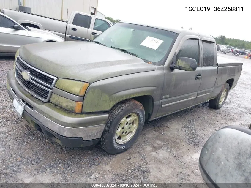 2006 Chevrolet Silverado 1500 Hybrid Lt1 VIN: 1GCEC19T36Z258811 Lot: 40307324