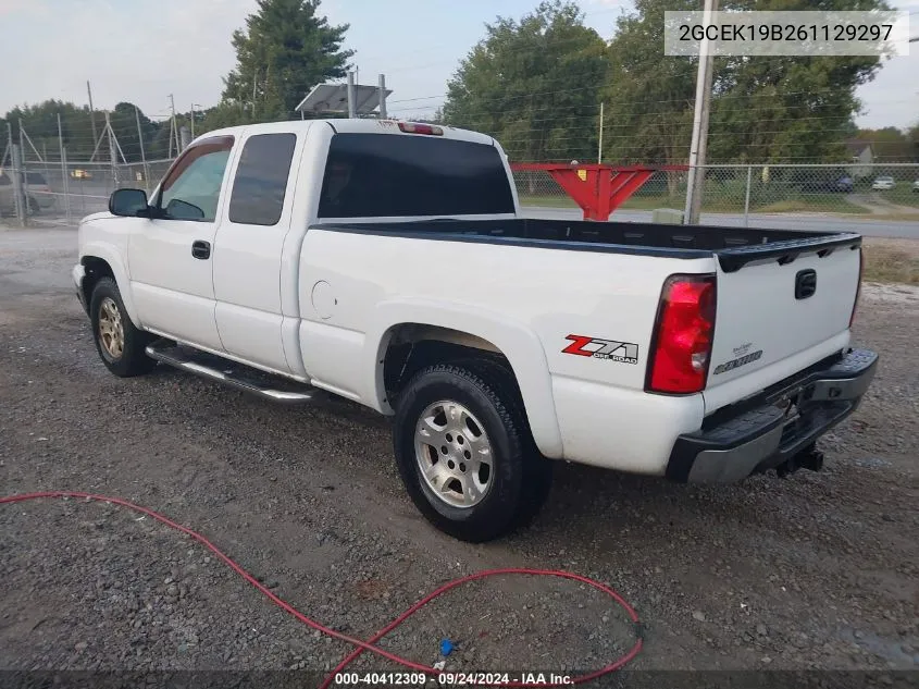 2006 Chevrolet Silverado K1500 VIN: 2GCEK19B261129297 Lot: 40412309