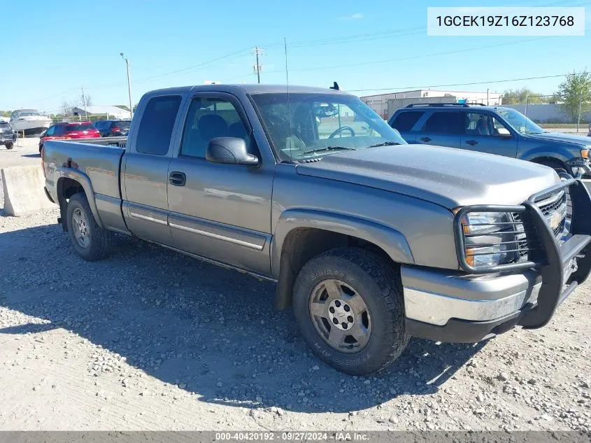 2006 Chevrolet Silverado 1500 Lt1 VIN: 1GCEK19Z16Z123768 Lot: 40420192