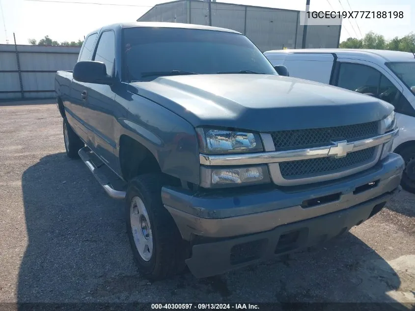 2007 Chevrolet Silverado 1500 Classic Lt1 VIN: 1GCEC19X77Z188198 Lot: 40300597