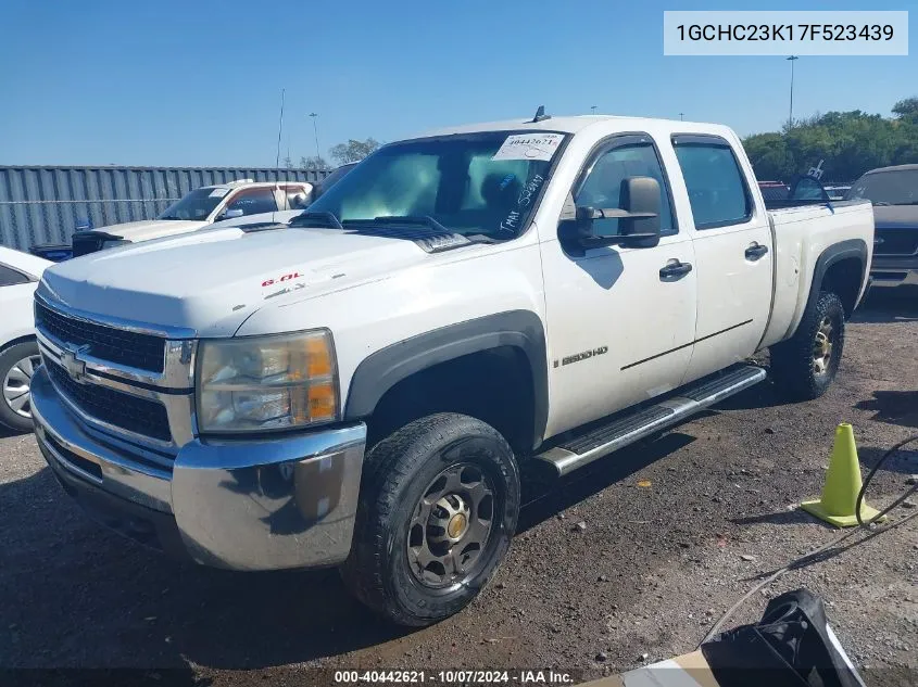 2007 Chevrolet Silverado 2500Hd Work Truck VIN: 1GCHC23K17F523439 Lot: 40442621