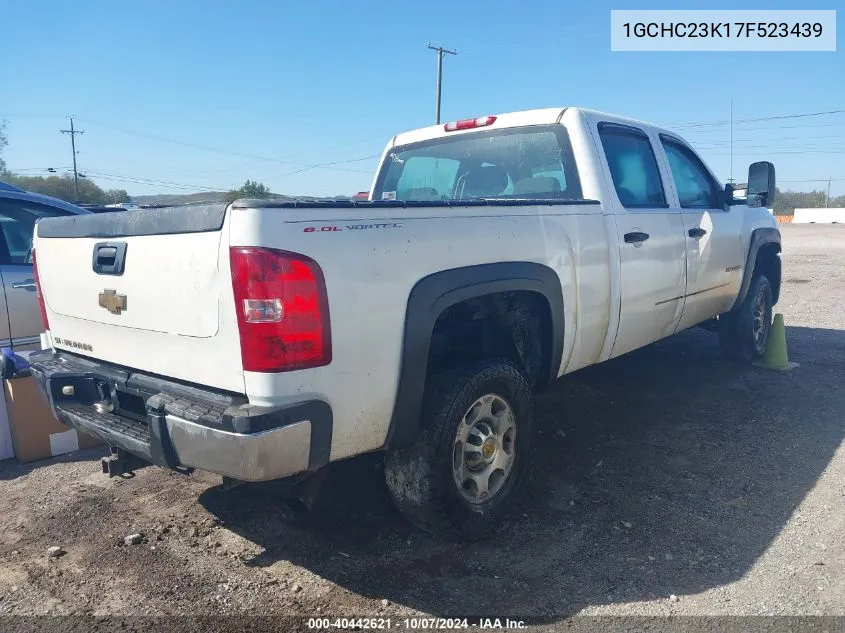 2007 Chevrolet Silverado 2500Hd Work Truck VIN: 1GCHC23K17F523439 Lot: 40442621