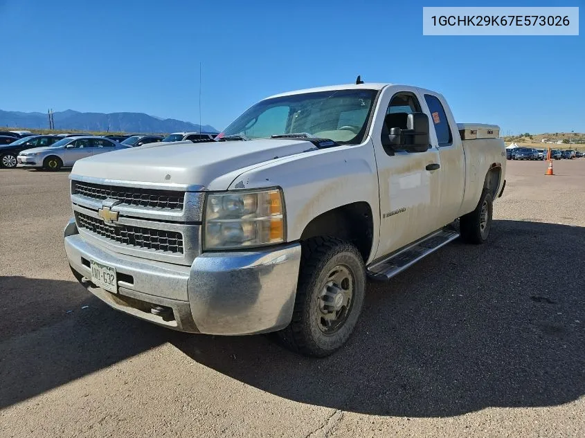 2007 Chevrolet Silverado K2500 Heavy Duty VIN: 1GCHK29K67E573026 Lot: 40445432