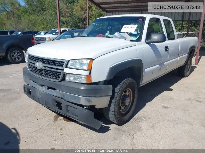 2007 Chevrolet Silverado 2500Hd Classic Work Truck VIN: 1GCHC29UX7E107243 Lot: 40479355