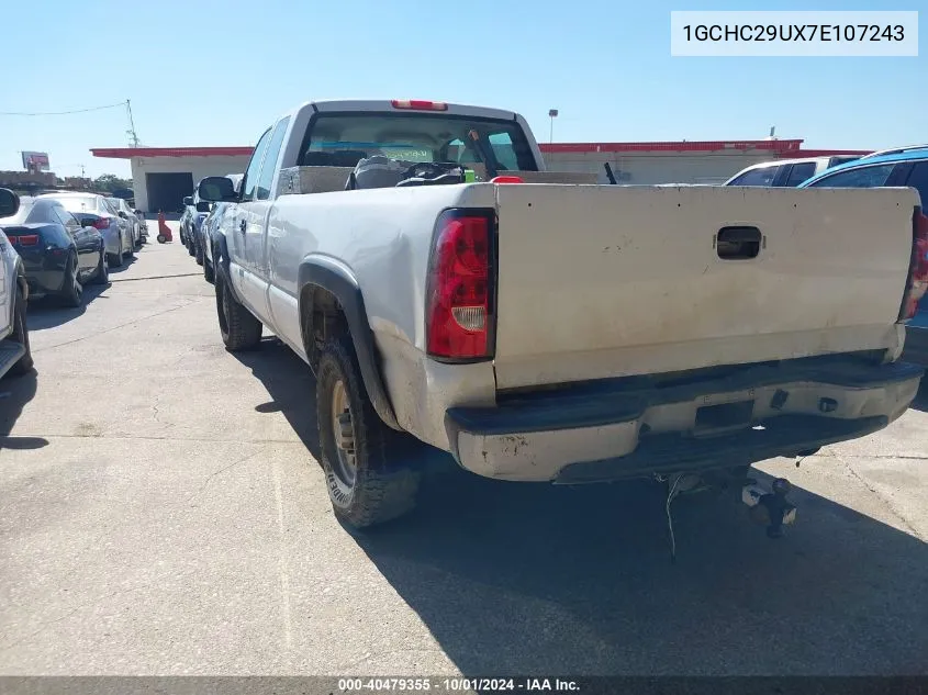 2007 Chevrolet Silverado 2500Hd Classic Work Truck VIN: 1GCHC29UX7E107243 Lot: 40479355