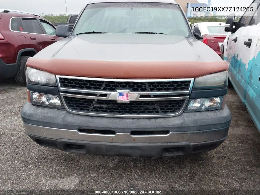 2007 Chevrolet Silverado C1500 Classic VIN: 1GCEC19XX7Z124205 Lot: 40501366